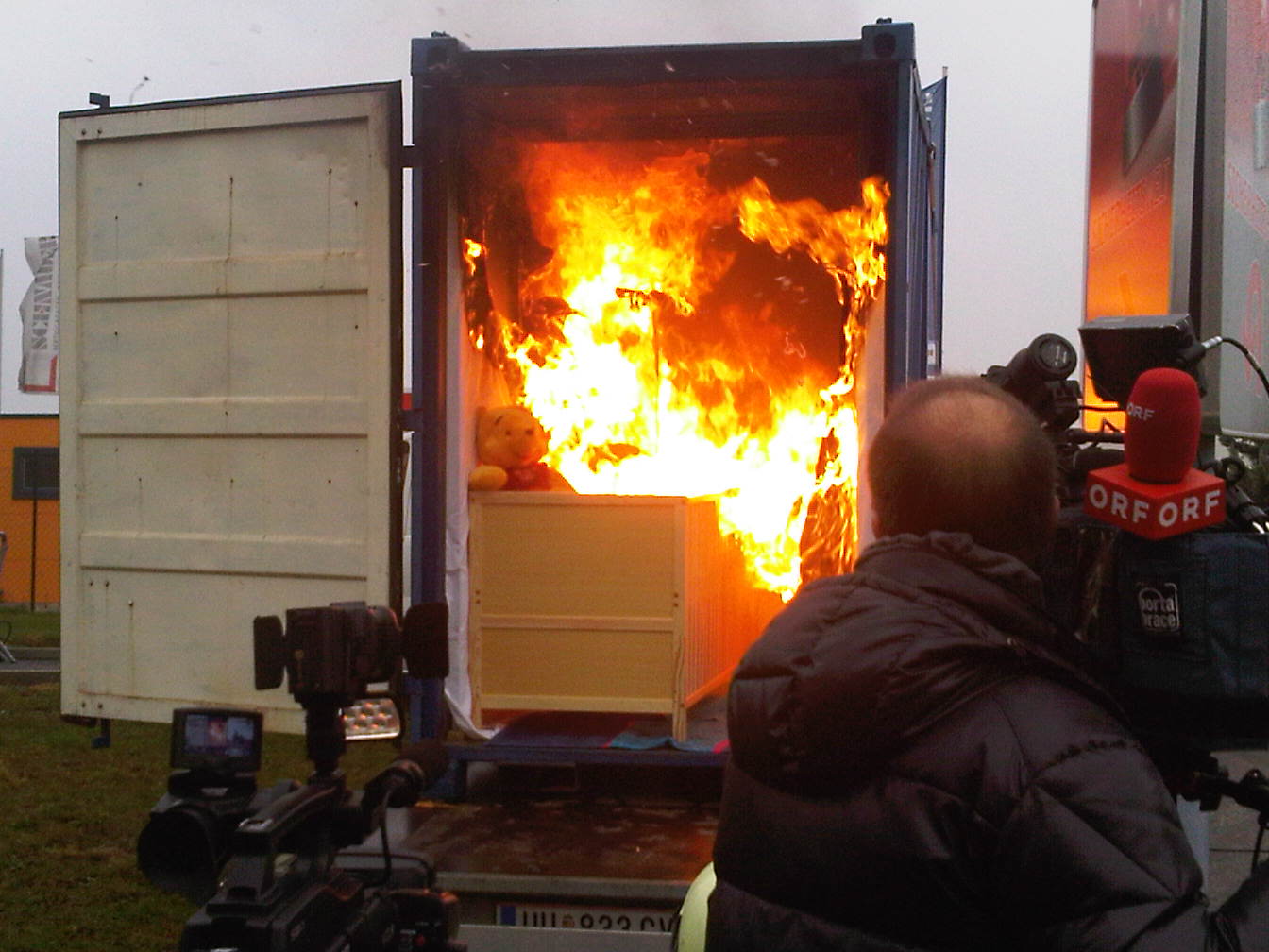 IMG00347-20111024-1059